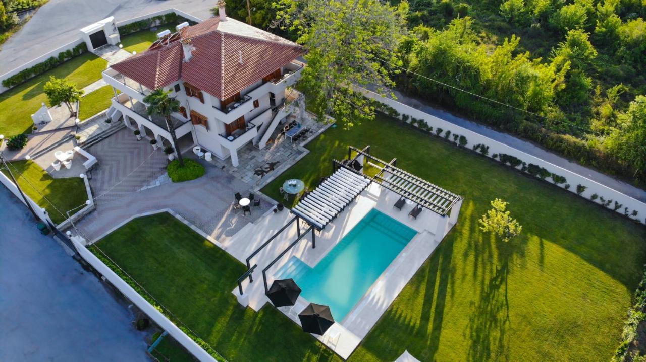 Villa Elisabeth Platamonas Bagian luar foto
